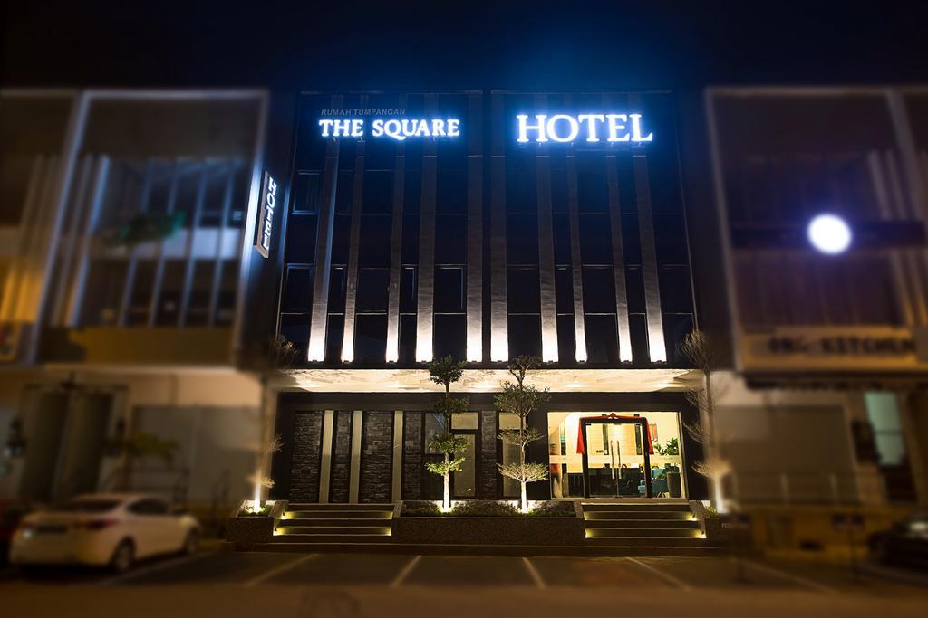 The Square Hotel Skudai Esterno foto